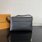 Kitlife Louis Vuitton Low Key Messenger Bag Black M13148 30x18x12cm - 4
