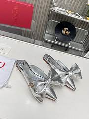 Kitlife Valentino Garavani Bow Satin Mules Silver - 1