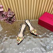 Kitlife Valentino Little Cherry V Buckle High-heeled Sandals Black - 6