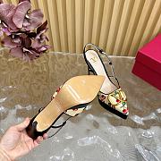 Kitlife Valentino Little Cherry V Buckle High-heeled Sandals Black - 2