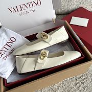 Kitlife Valentino Garavani Ballerines Mary Jane Flats White Leather - 2