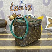 Kitlife Louis Vuitton Nice BB Toiletry Pouch Monogram Canvas Green M12677 24x18x14.5cm - 6