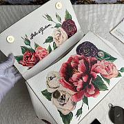 Kitlife Dolce & Gabbana Sicily Medium Floral-print Leather Bag In White 25x20x12cm - 2