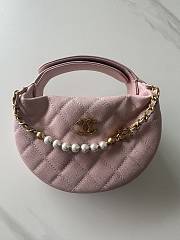 Kitlife Chanel Pouch Pink Grained Calfskin Imitation Pearl Gold Tone Metal 19x20x4cm  - 1