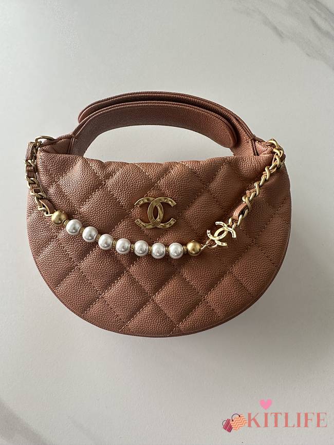 Kitlife Chanel Pouch Brown Grained Calfskin Imitation Pearl Gold Tone Metal 19x20x4cm - 1