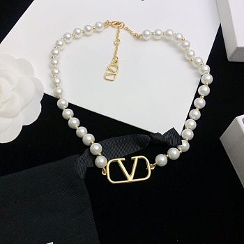 Kitlife Valentino Pearl Necklace