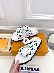 Kitlife Louis Vuitton Pool Pillow Flat Comfort Mule White  - 4