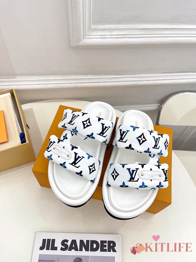 Kitlife Louis Vuitton Pool Pillow Flat Comfort Mule White  - 1