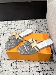 Kitlife Louis Vuitton x TM Square Toe Open Toe Flip Flops Brown Denim - 2