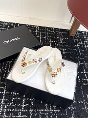 Kitlife Chanel Thongs Lambskin & Metal White - 2