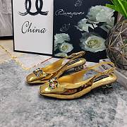 Kitlife Dolce & Gabbana Rhinestone Buckle Decorated Closed Toe Sandals Gold - 5