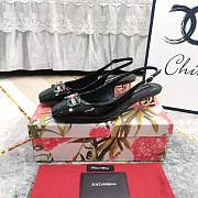 Kitlife Dolce & Gabbana Rhinestone Buckle Decorated Closed Toe Sandals Black - 6