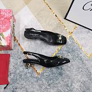 Kitlife Dolce & Gabbana Rhinestone Buckle Decorated Closed Toe Sandals Black - 3