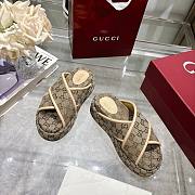 Kitlife Gucci 2025 GG Thick-soled Platform Mule Beige & White - 4