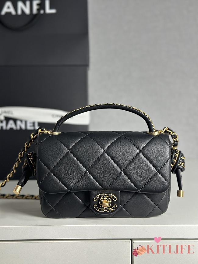 Kitlife Chanel 25C Braided Knotted Bag Black 18x5x13cm - 1