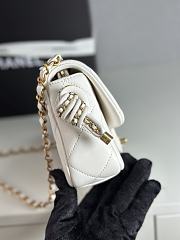 Kitlife Chanel 25C Braided Knotted Bag White 18x5x13cm - 5