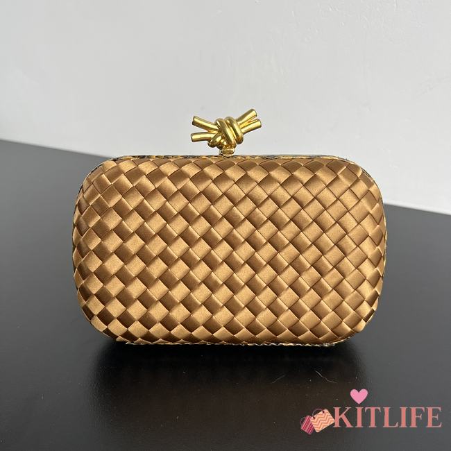 Kitlife Bottega Veneta Knot Minaudiere Clutch Snakeskin Gold Trim with Knot Buckle 20x12x5.5cm - 1
