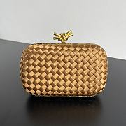 Kitlife Bottega Veneta Knot Minaudiere Clutch Snakeskin Gold Trim with Knot Buckle 20x12x5.5cm - 1
