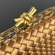 Kitlife Bottega Veneta Knot Minaudiere Clutch Snakeskin Gold Trim with Knot Buckle 20x12x5.5cm - 2