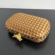 Kitlife Bottega Veneta Knot Minaudiere Clutch Snakeskin Gold Trim with Knot Buckle 20x12x5.5cm - 5
