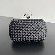 Kitlife Bottega Veneta Knot Minaudiere Clutch Snakeskin Black Trim with Knot Buckle 20x12x5.5cm - 1
