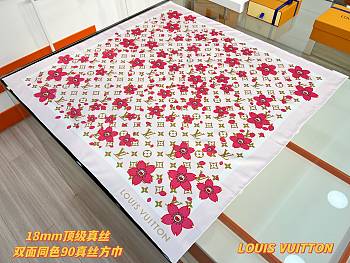Kitlife Louis Vuitton x TM Monogram White Cherry Blossom Silk Scarf 88x88cm