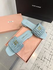 Kitlife Miu Miu Logo Slides Blue - 2