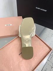 Kitlife Miu Miu Logo Slides White - 6