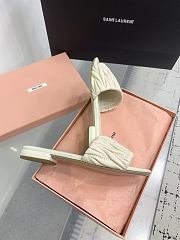 Kitlife Miu Miu Logo Slides White - 3