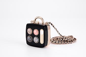 Kitlife Chanel Eyeshadow Box Necklace Crossbody Bag Chain 5.5x5.5cm