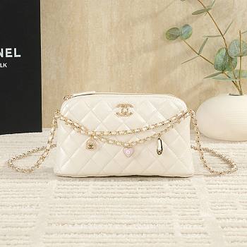 Kitlife Chanel Love Pendant Chain Bag White 19cm