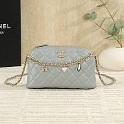 Kitlife Chanel Love Pendant Chain Bag Grey 19cm - 1