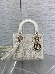 Kitlife Dior Lady Bead-embroidered Bag White 20cm - 1