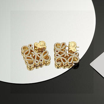 Kitlife Loewe Earrings Diamond Buckle