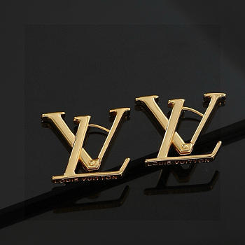 Kitlife Louis Vuitton Letter Earrings Gold
