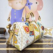Kitlife Louis Vuitton White Flower Badge  Keepall Bandoulière Bag M15042 50x29x23cm。 - 6