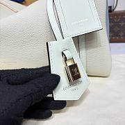 Kitlife Louis Vuttion Soft Keepall Bag White M13668 25x15x18cm - 4