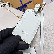 Kitlife Louis Vuttion Soft Keepall Bag White M13668 25x15x18cm - 2