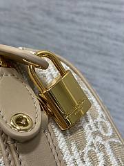 Kitlife Dior Groove 20 Bag Natural Dior Oblique Jacquard 20.5x13.5x12cm - 2