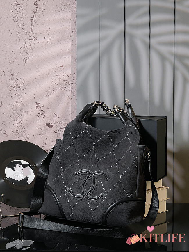 Kitlife Chanel Black Quilted Suede CC Shoulder Bag 36cm - 1