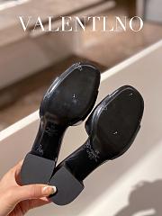 Kitlife Valentino Garavani 60mm VLogo Black Leather Mules  - 3