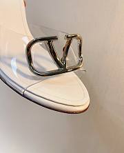 Kitlife Valentino Garavani Vlogo Clear Medallion Stiletto Sandals In White 80mm - 4
