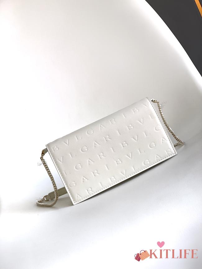 Kitlife Bvlgari Logo Infinitum Chain Wallet White 19x10.5x4.5cm - 1