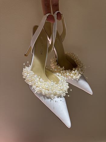 Kitlife Mach & Mach Pearl High Heels in White