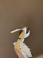 Kitlife Mach & Mach Pearl High Heels in White - 2