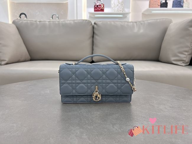 Kitlife Dior My Dior Mini Bag Cloud Blue Cannage Lambskin 21x11.5x4.5cm - 1