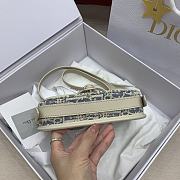 Kitlife Dior Bobby East-West Bag White & Light Blue 21x15x5cm  - 3