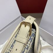 Kitlife Dior Bobby East-West Bag White & Light Blue 21x15x5cm  - 4