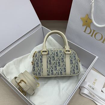 Kitlife Dior D-Vibe East-West Micro Bag White & Light Blue 20.5x12x7cm