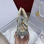 Kitlife Dior D-Vibe East-West Micro Bag White & Light Blue 20.5x12x7cm - 3